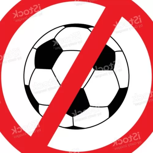 prohibido jugar a la pelota